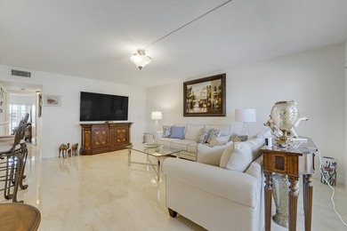 Adult community living at its finest in this beautifully - photo 4