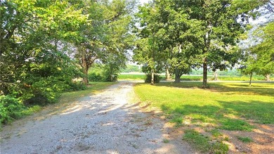 Discover the perfect blend of country living and convenience - photo 6