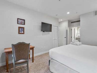 Located in the heart of Canyons Village at Sundial Lodge, this - photo 23