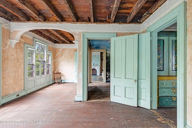 Welcome to one of New York City's most extraordinary landmarked - photo 28