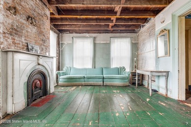 Welcome to one of New York City's most extraordinary landmarked - photo 32