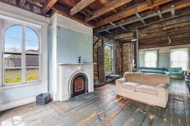 Welcome to one of New York City's most extraordinary landmarked - photo 35