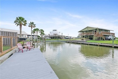 Waterfront living just got an upgrade. Welcome to 106 Dove Drive - photo 37