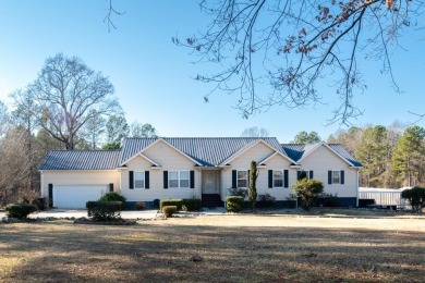 Lake Home For Sale in Calhoun Falls, South Carolina