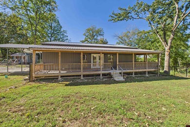 Bull Shoals Lake Home For Sale in Midway Arkansas