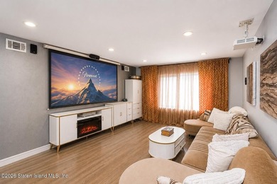 Welcome to 25 Peggy Lane! This beautifully updated 2-bedroom - photo 11
