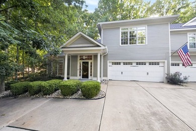 Luxury Lock-and-Leave Living in Brentwood at Maple Ridge - - photo 2