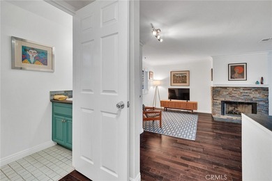 Welcome to this well-maintained 2-bedroom, 2.5-bathroom townhome - photo 13