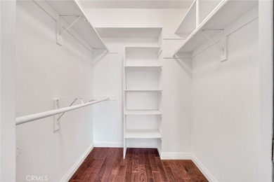 Welcome to this well-maintained 2-bedroom, 2.5-bathroom townhome - photo 18