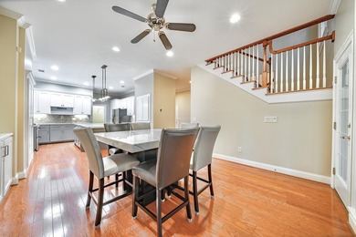 Luxury Lock-and-Leave Living in Brentwood at Maple Ridge - - photo 9