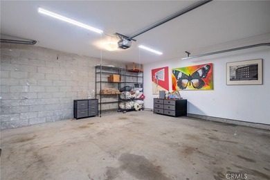 Welcome to this well-maintained 2-bedroom, 2.5-bathroom townhome - photo 26