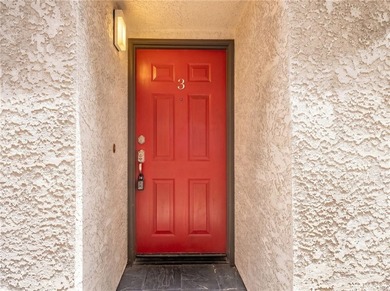 Welcome to this well-maintained 2-bedroom, 2.5-bathroom townhome - photo 32