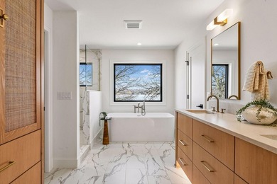 AMAZING NEW CONSTRUCTION ON STUBBS BAY. GREAT UP NORTH SETTING - photo 38