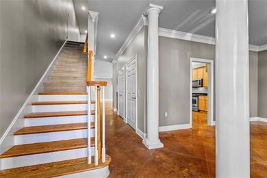 Spacious townhome with elevator in popular Lakeside Village