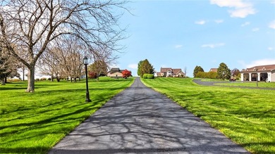 Quintessential country lake living awaits! Breathtaking Lake - photo 45