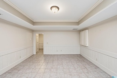 SELLER OFFERING $10,000 UPDATE ALLOWANCE. Welcome to 123 N. Lake - photo 59