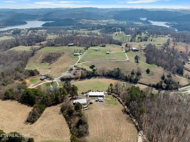 Escape to the peace and beauty of East Tennessee with this - photo 4