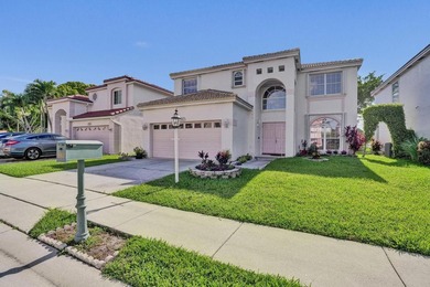 Gorgeous lakefront 4-bedroom, 2.5-bath, 2-car garage home in the - photo 4