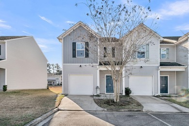 (private lake, pond, coastal) Home For Sale in Goose Creek South Carolina