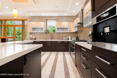 Welcome to this custom estate in the heart of Sheepshead Bay - photo 12