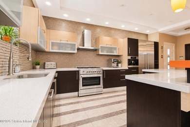 Welcome to this custom estate in the heart of Sheepshead Bay - photo 13