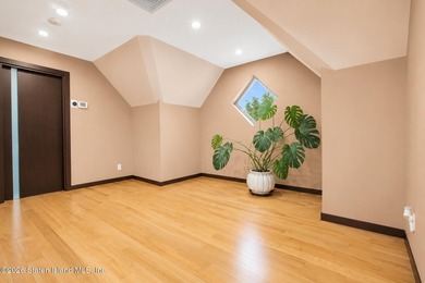 Welcome to this custom estate in the heart of Sheepshead Bay - photo 18