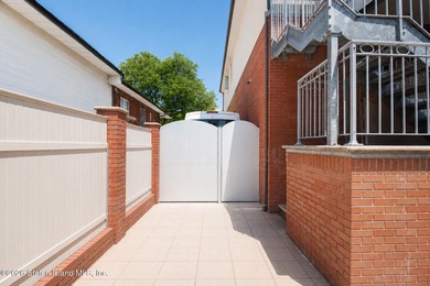 Welcome to this custom estate in the heart of Sheepshead Bay - photo 26