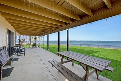 Waterfront retreat in the desirable Westwood subdivision on Lake - photo 41