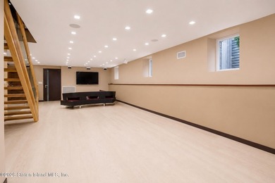 Welcome to this custom estate in the heart of Sheepshead Bay - photo 43