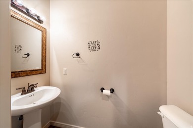 Welcome to this spacious and beautifully crafted 4-bedroom, 3.5