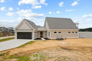 Lake Home For Sale in Greenwood, South Carolina