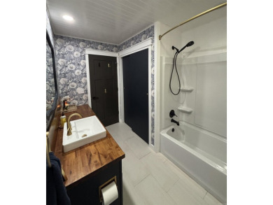 A touch of class in Camelot Estates. This 3 Bed, 2.5 Bath, 2014