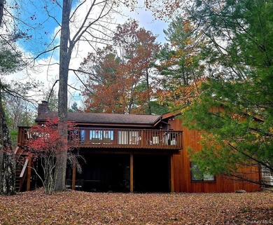 Rare opportunity to own a lakefront home in Lake Joseph. These - photo 3