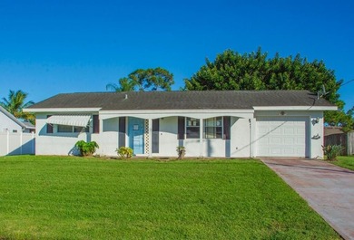 St. Lucie River Home Active Under Contract in Port Saint Lucie Florida