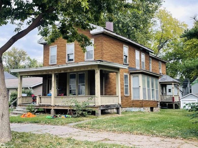 Mississippi River - Des Moines County Home For Sale in Burlington Iowa