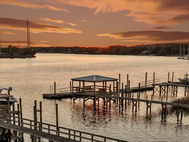 A truly rare opportunity, this extraordinary luxury waterfront