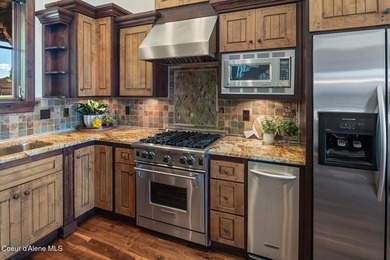 FULLY FURNISHED TURN-KEY VILLAGE HOME AT PRESTIGIOUS BLACK ROCK - photo 17