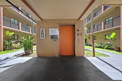 Bright and spacious 2-bedroom, 2-bathroom condo located on the - photo 22