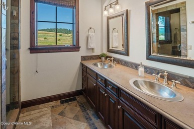 FULLY FURNISHED TURN-KEY VILLAGE HOME AT PRESTIGIOUS BLACK ROCK - photo 26