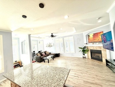 Welcome to this beautifully well-maintained home in San Jose - photo 4
