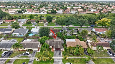 Come see this large 3 bedroom, 2 bathroom home with attached - photo 47