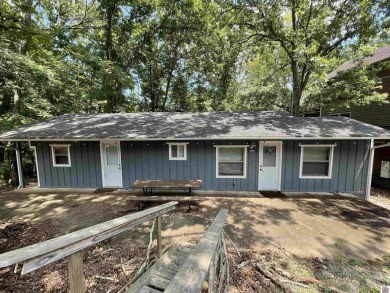 Kentucky Lake Home For Sale in Murray Kentucky