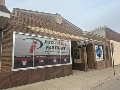 Rare opportunity to acquire a highly reputable, full-service - photo 1