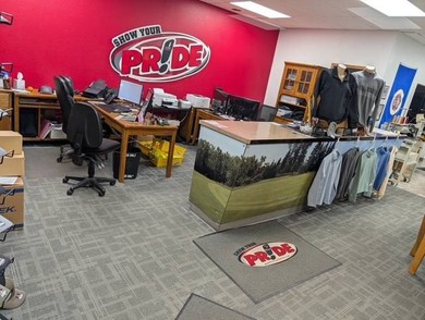 Rare opportunity to acquire a highly reputable, full-service - photo 5