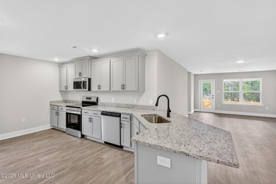 Move-In Ready Home - Comfort, Style, and Coastal Convenience - photo 3