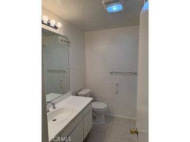 Welcome to this warm and inviting single-level 2-bedroom / - photo 12
