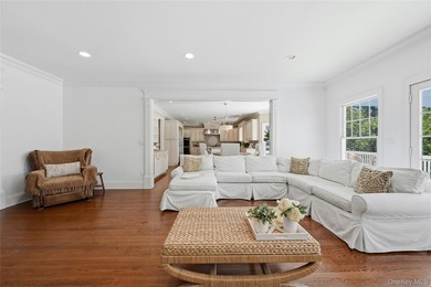 One of the most exceptional spots in Laurel Hollow, this 5 - photo 13