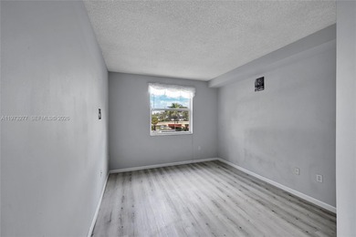 Waterfront community living in the heart of Sunny Isles Beach!