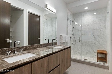 Perched on Apex Residences' coveted Overlook Level, this - photo 27