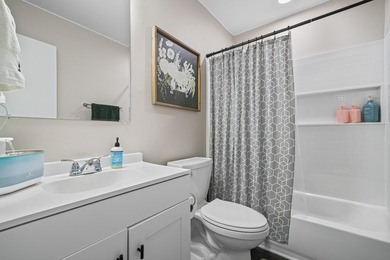 *Eligible for a VA assumption with a 5.25% rate* Move-in ready - photo 31